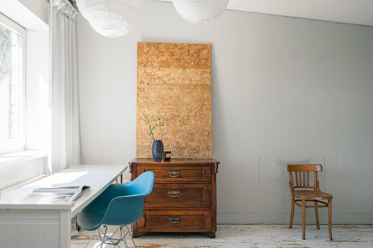 Butas White Loft Stare Bielany Vintage Slow *